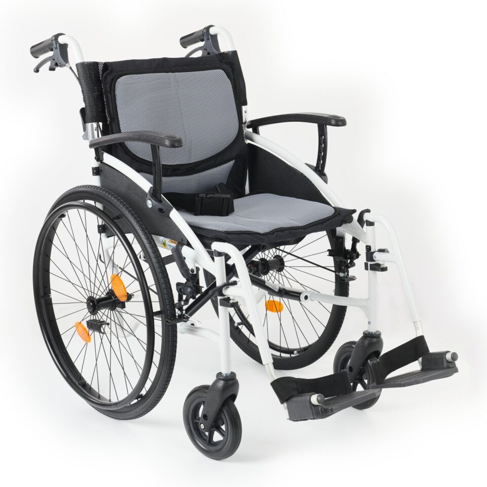 Comfort Plus GPro Alüminyum Özellikli Tekerlekli Sandalye