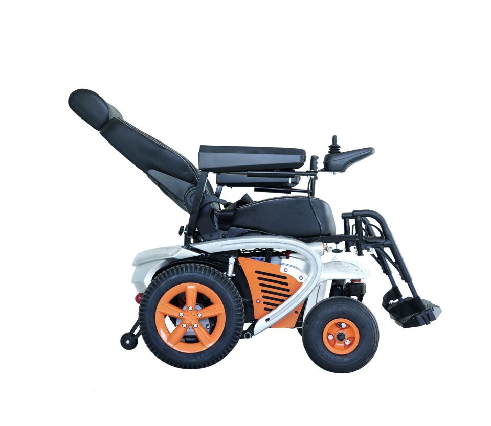 Scuba S240 Multi Fonksiyonel Akülü Tekerlekli Sandalye