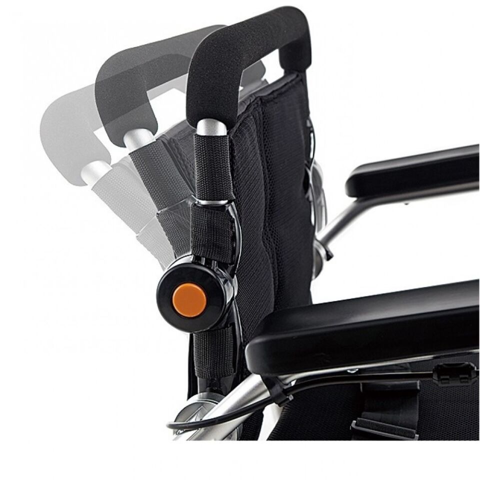 P207 Ultra Hafif Katlanabilir Akülü Tekerlekli Sandalye