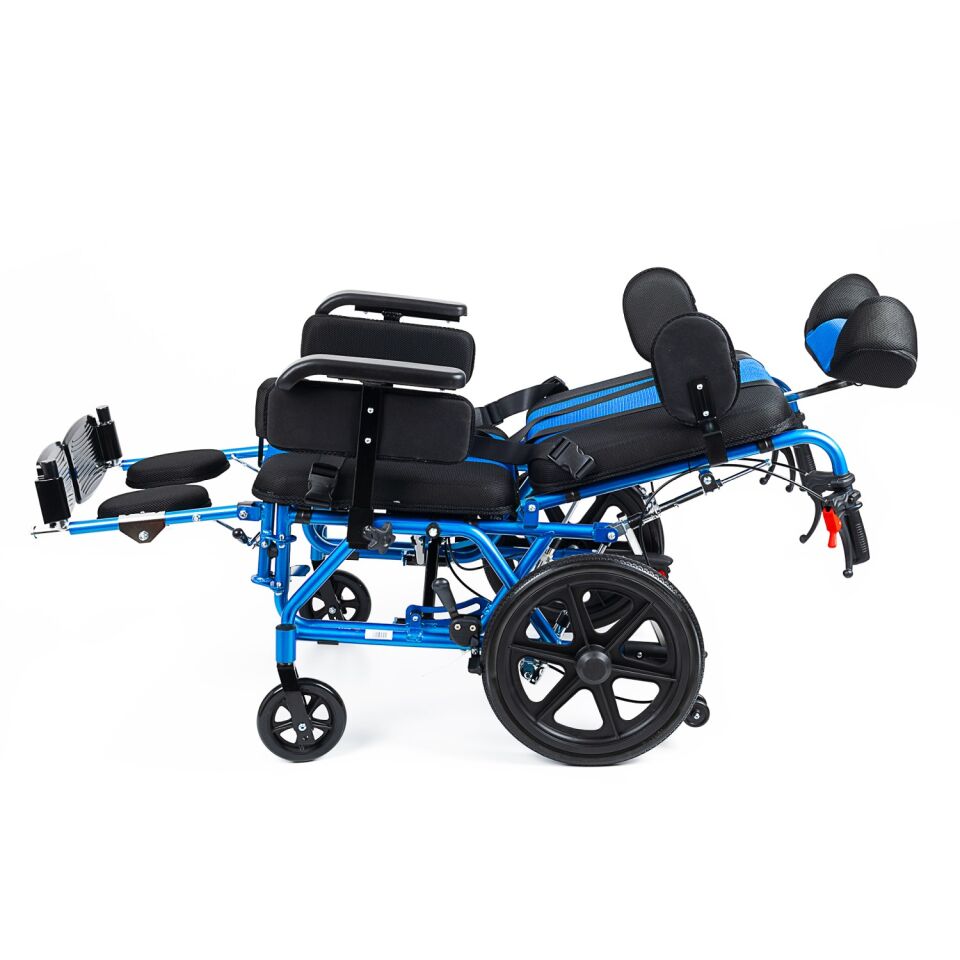 Comfort PLus DY01958LBCJ-44 Serebral Palsi Özellikli Yetişkin Tekerlekli Sandalye