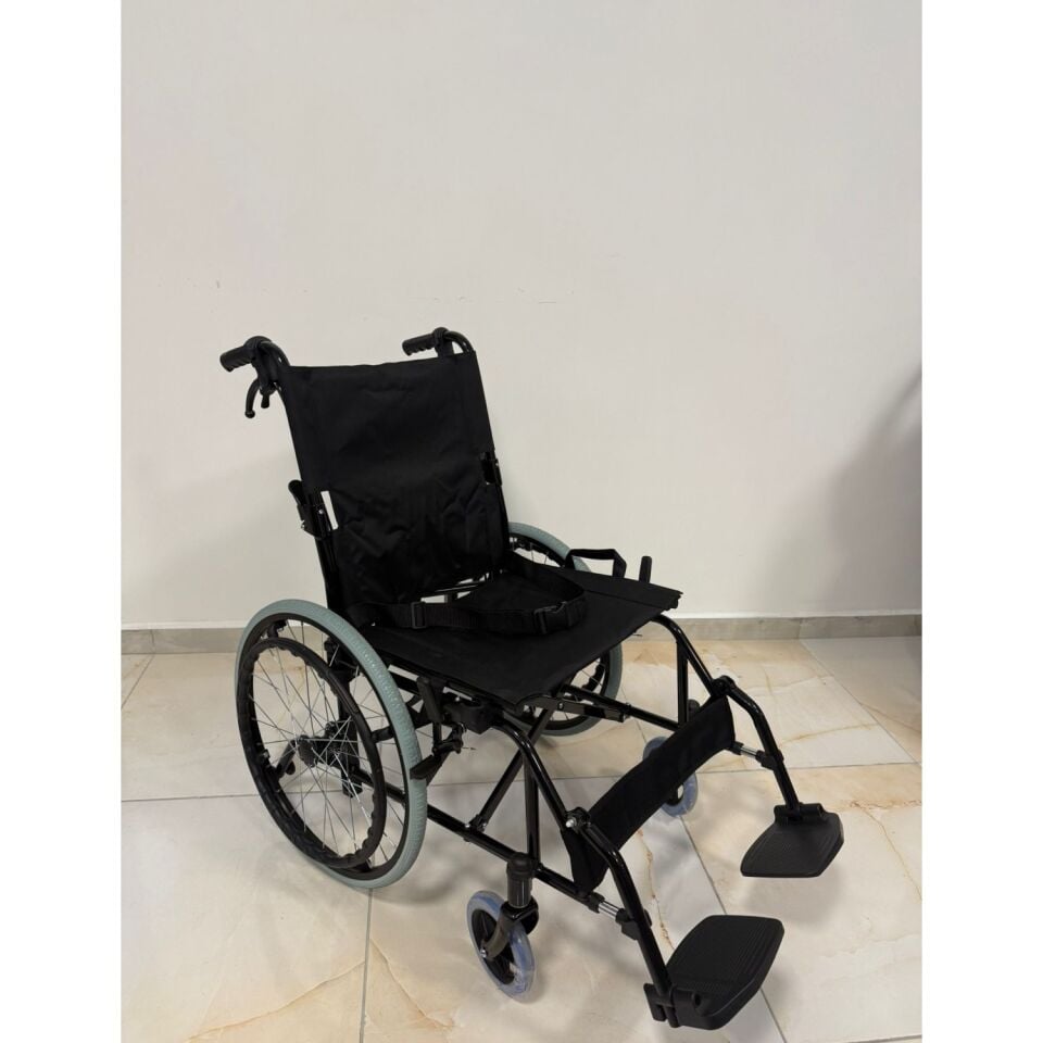 Comfort Plus DM-863-20 Özellikli Tekerlekli Sandalye